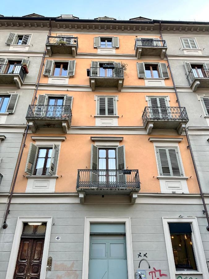 Casa Santa Chiara - Vicino Porta Susa F.S. Turín Exterior foto