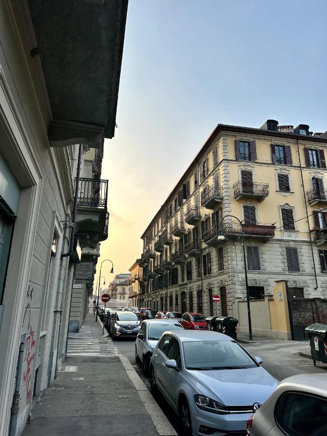 Casa Santa Chiara - Vicino Porta Susa F.S. Turín Exterior foto
